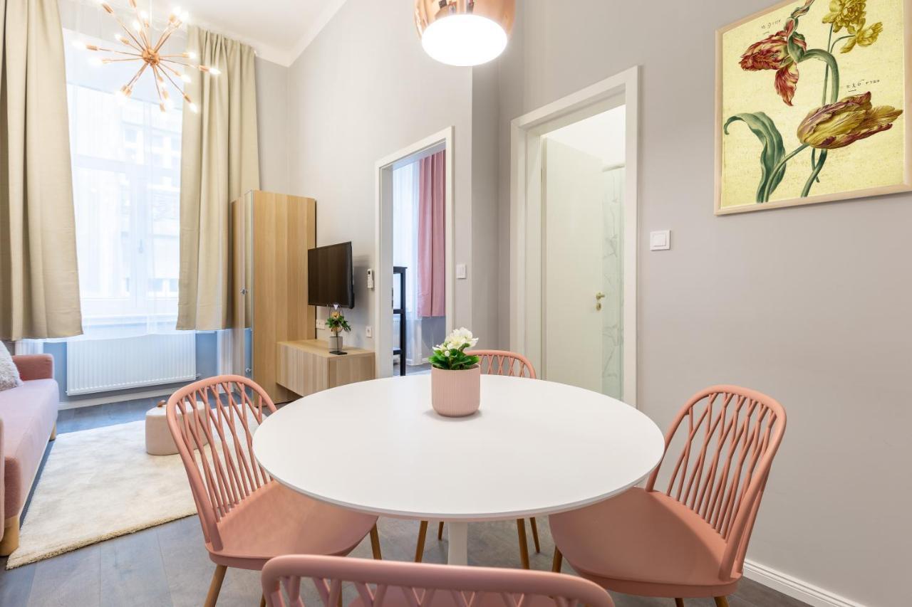 W33 - Prime Location - Comfortable Quality Apartments By Bqa Budapeste Exterior foto